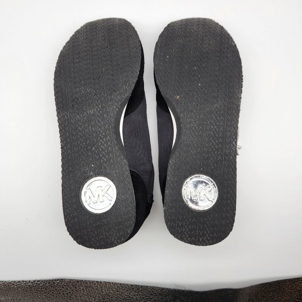 Michael Kors Stanton Trainer in Black with White - Picture 5 of 5